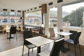 Dining - Hotel Flysch (Zumaia)