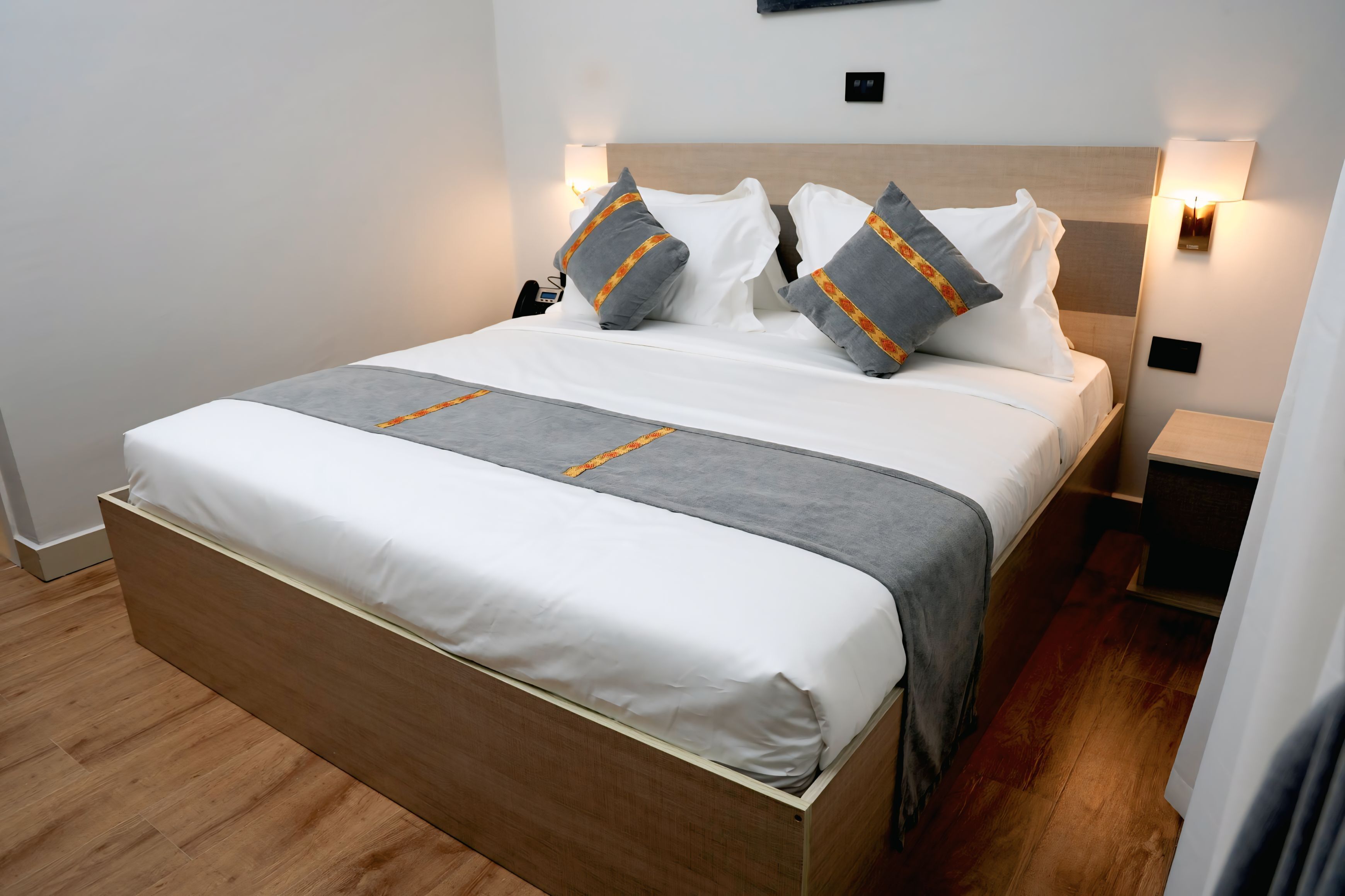 Habitación Deluxe doble, no fumadores (Twin) | Escritorio y wifi gratis