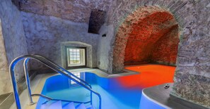 Indoor pool - Palazzo Cestari Hotel (Montesano sulla Marcellana)