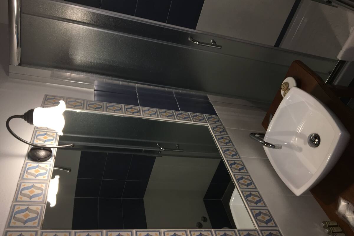 double or twin room | bathroom | shower, free toiletries, hair dryer, bidet