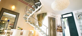 Salapolis Luxury Apartments