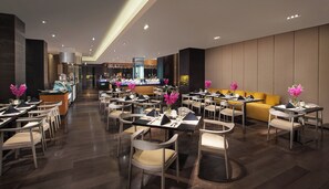 Dining - Himalayas Qingdao Hotel (Qingdao)