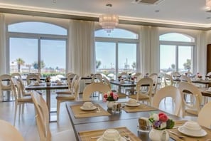 Free buffet breakfast - Villa Augustea (Rimini)