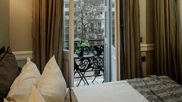 Double Room (Acropolis View)