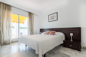 3 habitaciones, cortinas blackout y wifi gratis 