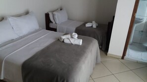 Room - Pousada Cores do Mar (Paraty)