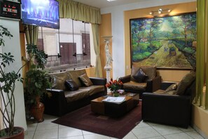 Flat-screen TV - Retamas Hotel (Cajamarca)