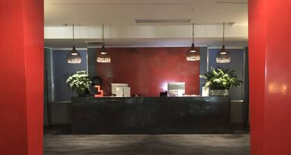 Hotel V99