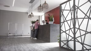 Lobby - Hotel V99 (Rome)