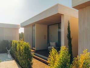 1 slaapkamer, geluiddichte muren, gratis babybedden