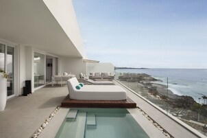 Suite, 2 Bedrooms, Private Pool (Penthouse) | Egyptian cotton sheets, premium bedding, down comforters