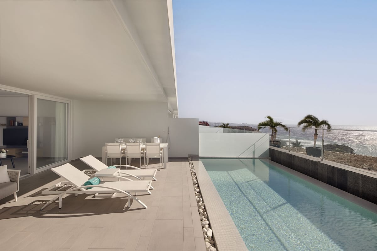 Deluxe-suite - 2 soveværelser - privat pool | Terrasse/gårdhave
