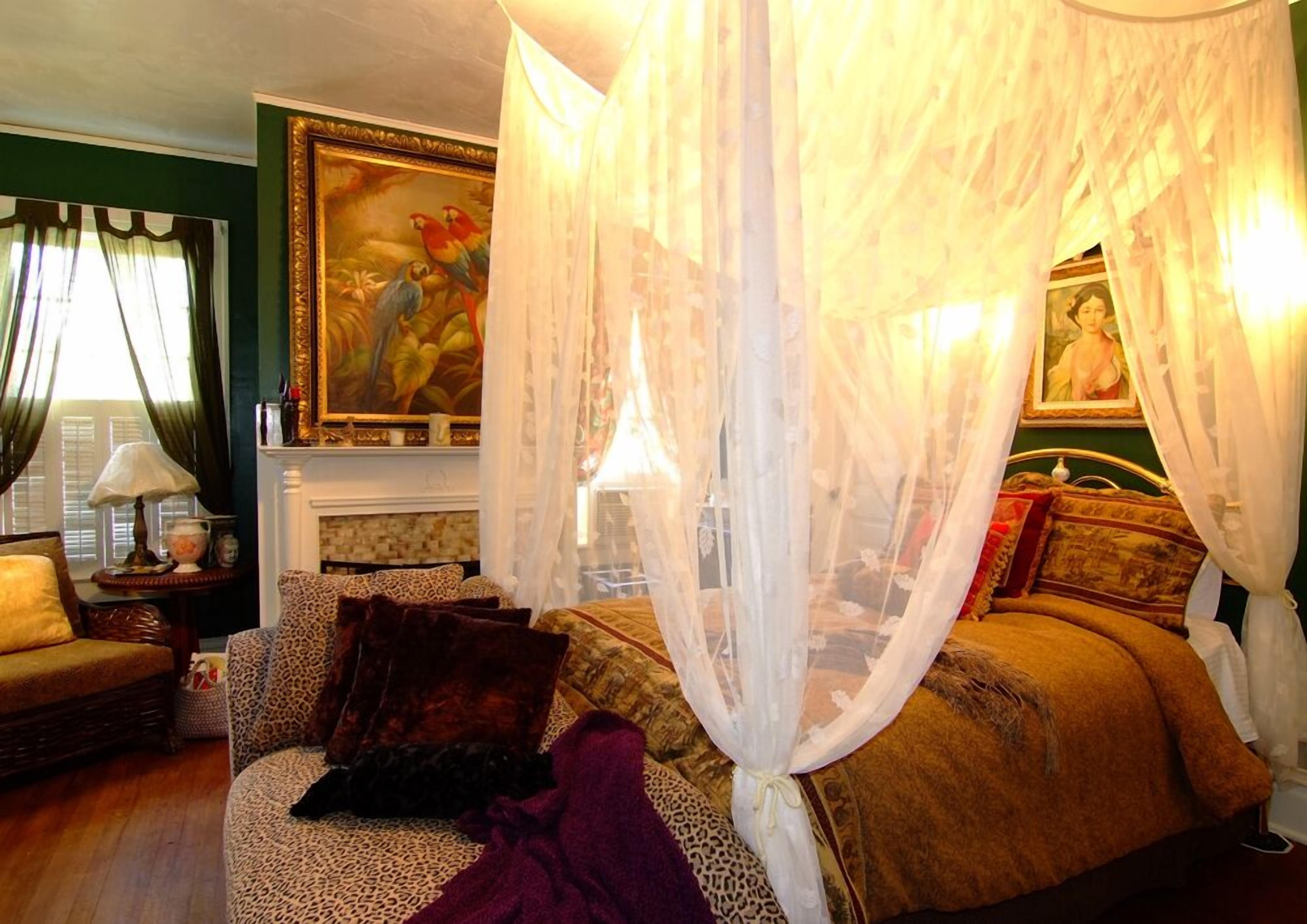 Safari Room | 熨斗/熨衣板、免費無線上網