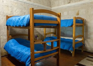 Soundproofing, free WiFi