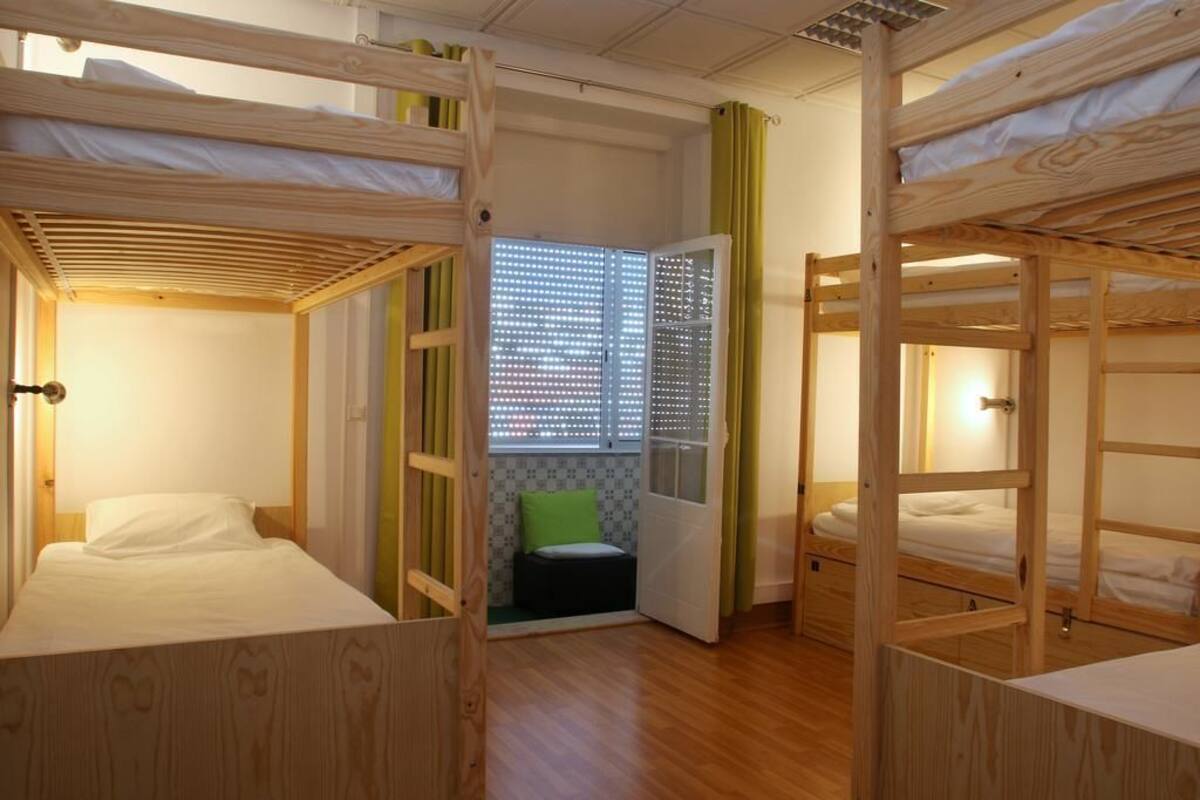 Family Room, Private Bathroom (Cascais) | Iron/ironing board (on request), WiFi (free)
