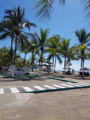 Beach nearby - Jaco Beach Condos (Jacó)