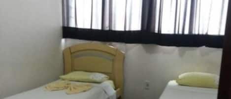 Standard Twin Room, 1 Bedroom | Blackout drapes, free WiFi, bed sheets