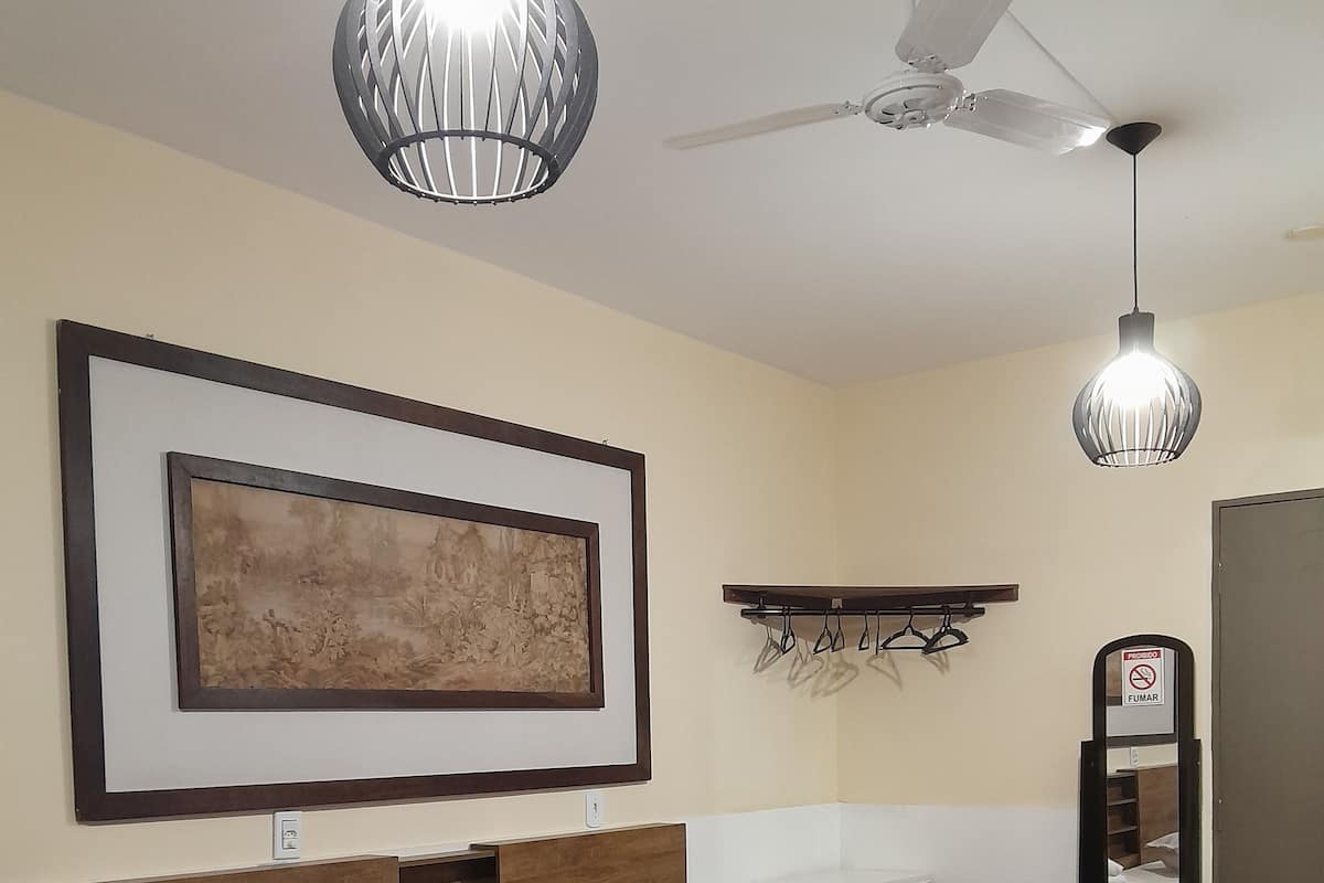 Egyptian cotton sheets, premium bedding, pillow-top beds, desk