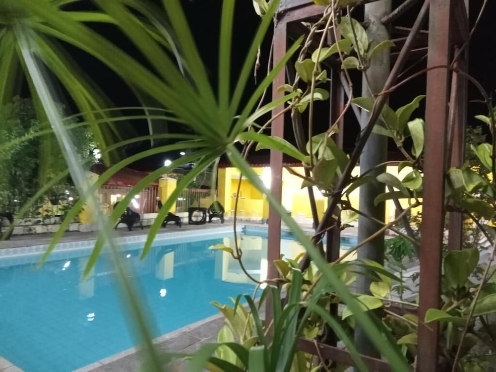 فنادق بتصنيف نجوم (4)