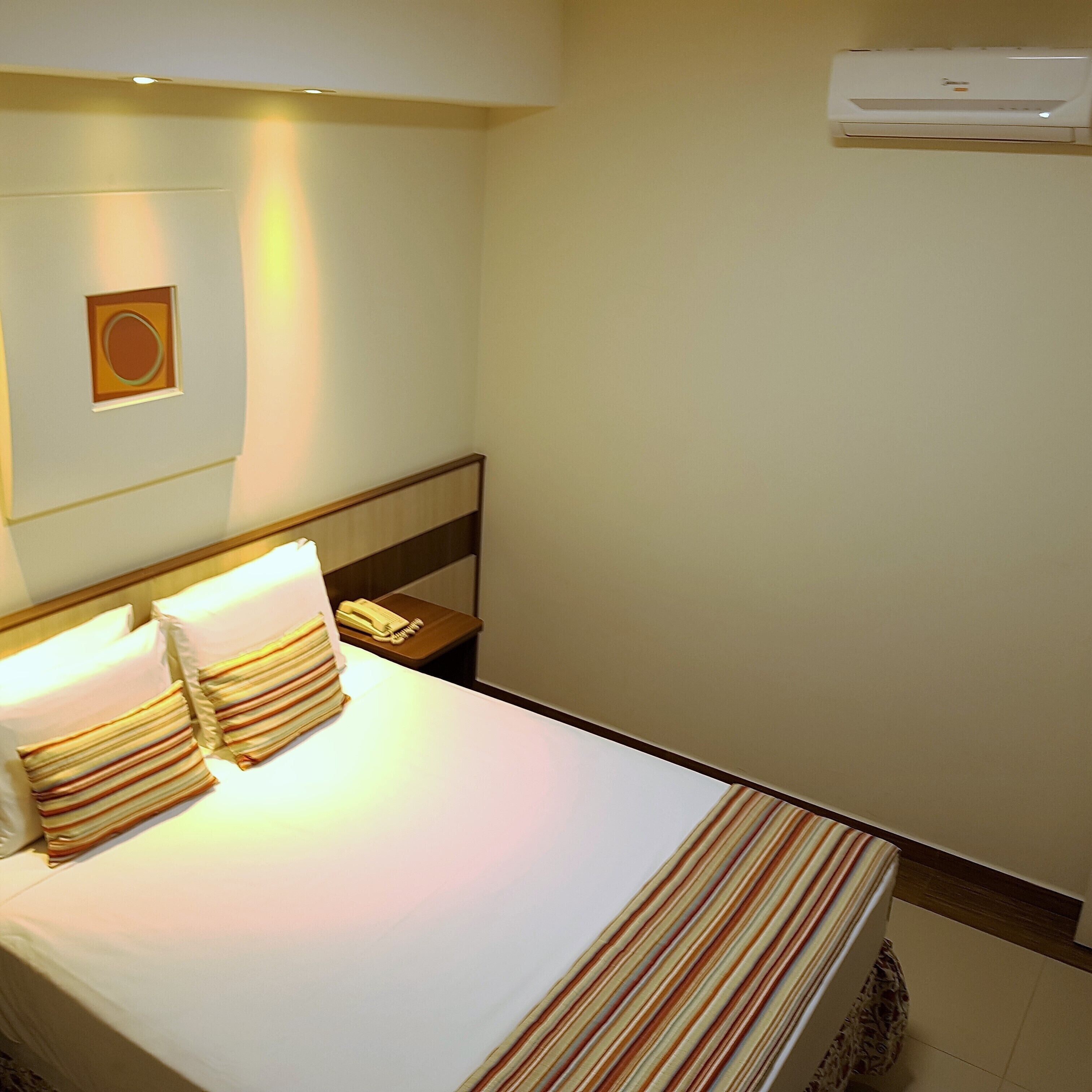 superior room | minibar, desk, blackout curtains, iron/ironing board