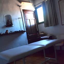 Couples treatment rooms, sauna, hot tub, steam room, body treatments