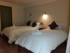 Twin Room | In-room safe, iron/ironing board, rollaway beds, free WiFi - Inka Tower (Machu Picchu)
