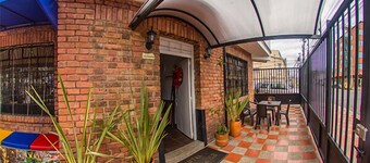 Hotel Estadio 63