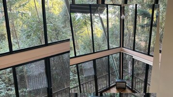 Chalé romântico, 2 quartos, vista para o vale (Forest) | Vista do quarto