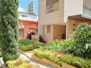 Property entrance - Hotel Lomas 10 (Medellín)