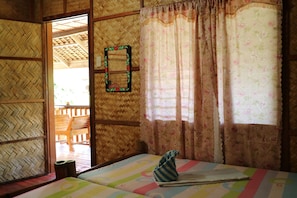 Suite | In-room safe, desk, iron/ironing board, free WiFi - Mountain Beach Resort (Puerto Galera)
