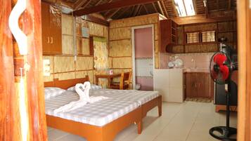 In-room safe, desk, iron/ironing board, free WiFi