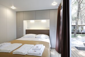 Hochwertige Bettwaren, Zimmersafe, kostenlose Babybetten