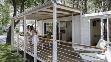 Mobile Home Supérieur | Terrasse/Patio