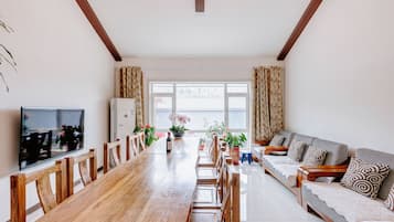 Desayuno a la carta (CNY 20 por persona)