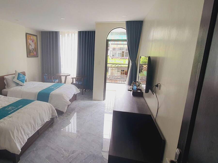 Minibar, in-room safe, desk, blackout drapes