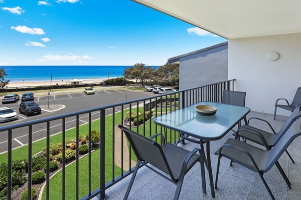 Apt 9 - 2 Bed 2 Bath | Terrace/patio