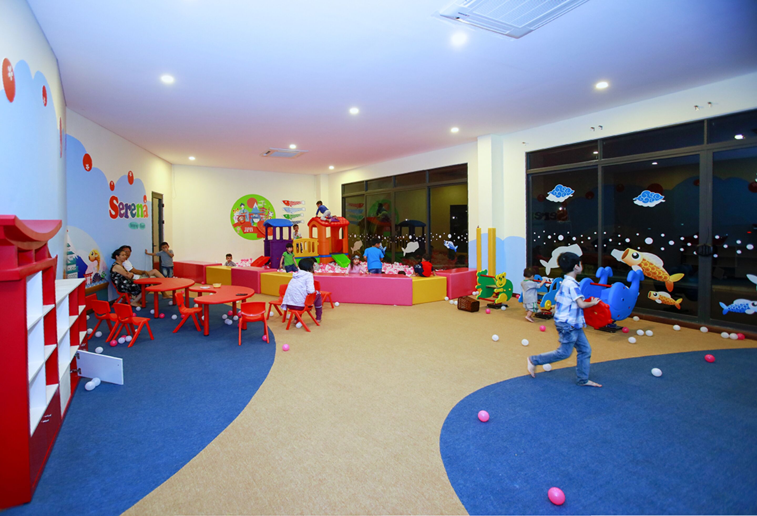 Innen-Kinderspielplatz