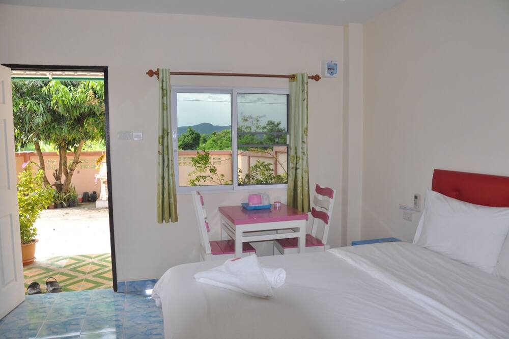 Wattana Hill Resort