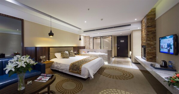 Desk, blackout curtains, free WiFi, bed sheets
