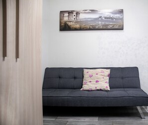 Kamar Keluarga, Beberapa Tempat Tidur | Brankas, meja kerja, setrika/meja setrika, dan Wi-Fi gratis