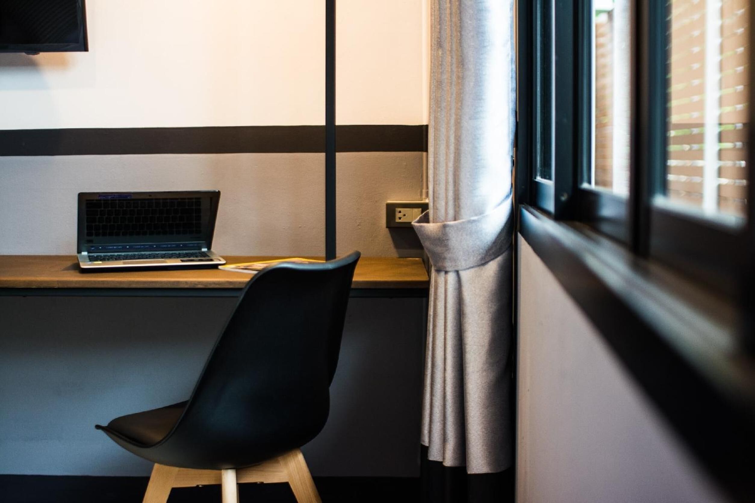 desk, blackout curtains, iron/ironing board, free wifi