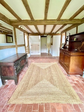 4 makuuhuonetta, egyptinpuuvillaiset lakanat, ylelliset vuodevaatteet