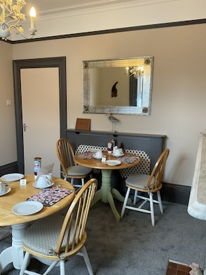 Free breakfast - Number29 (Shanklin)