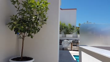 Quadruple Room, 2 Bedrooms, Private Pool | Terrace/patio