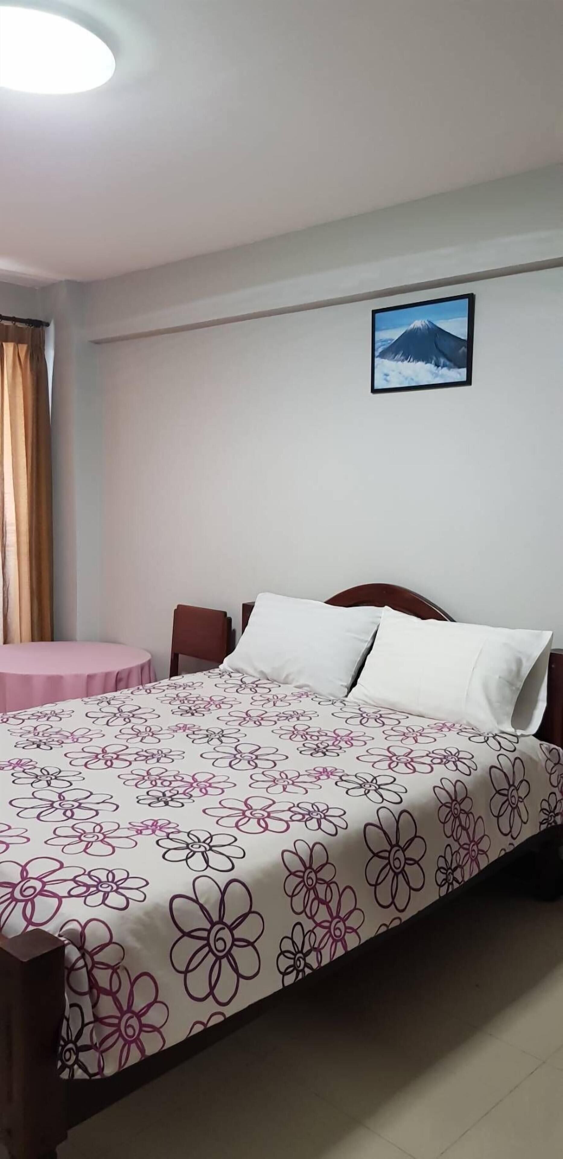 Egyptian cotton sheets, premium bedding, Tempur-Pedic beds