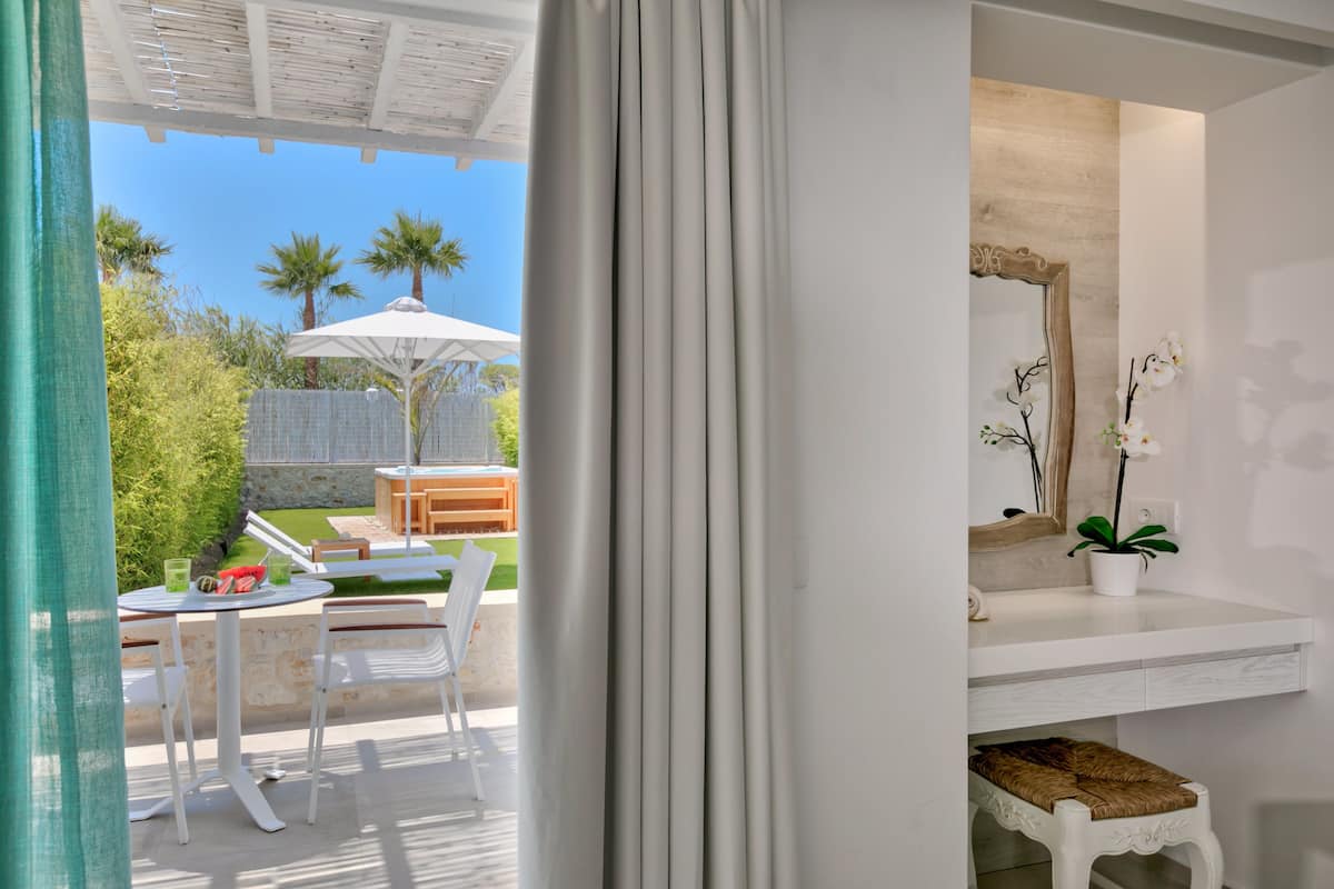 Suite, bañera de hidromasaje (Perla) | Vistas desde la habitación