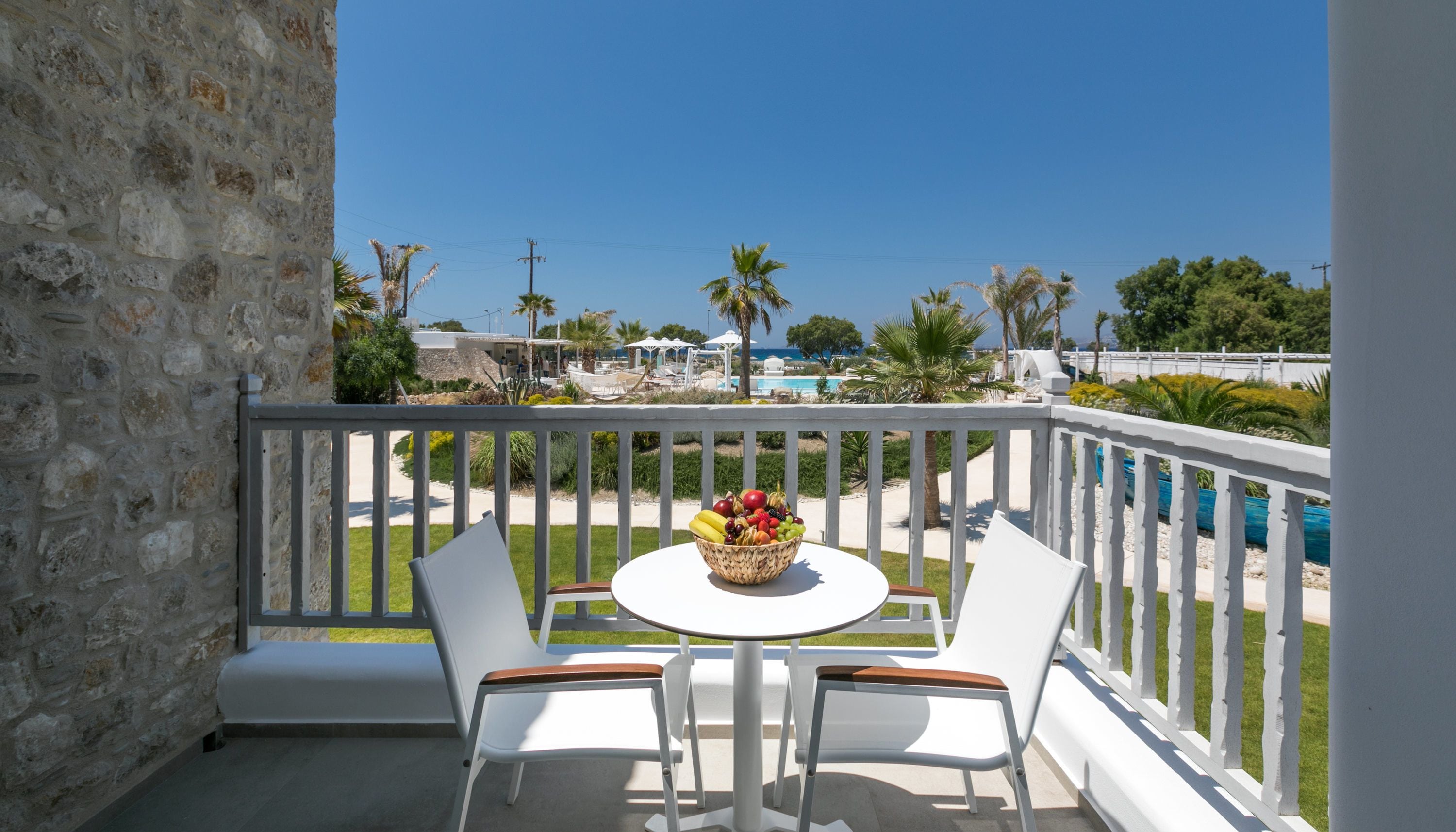 Photo - White Pearls Luxury Suites   Adults Only