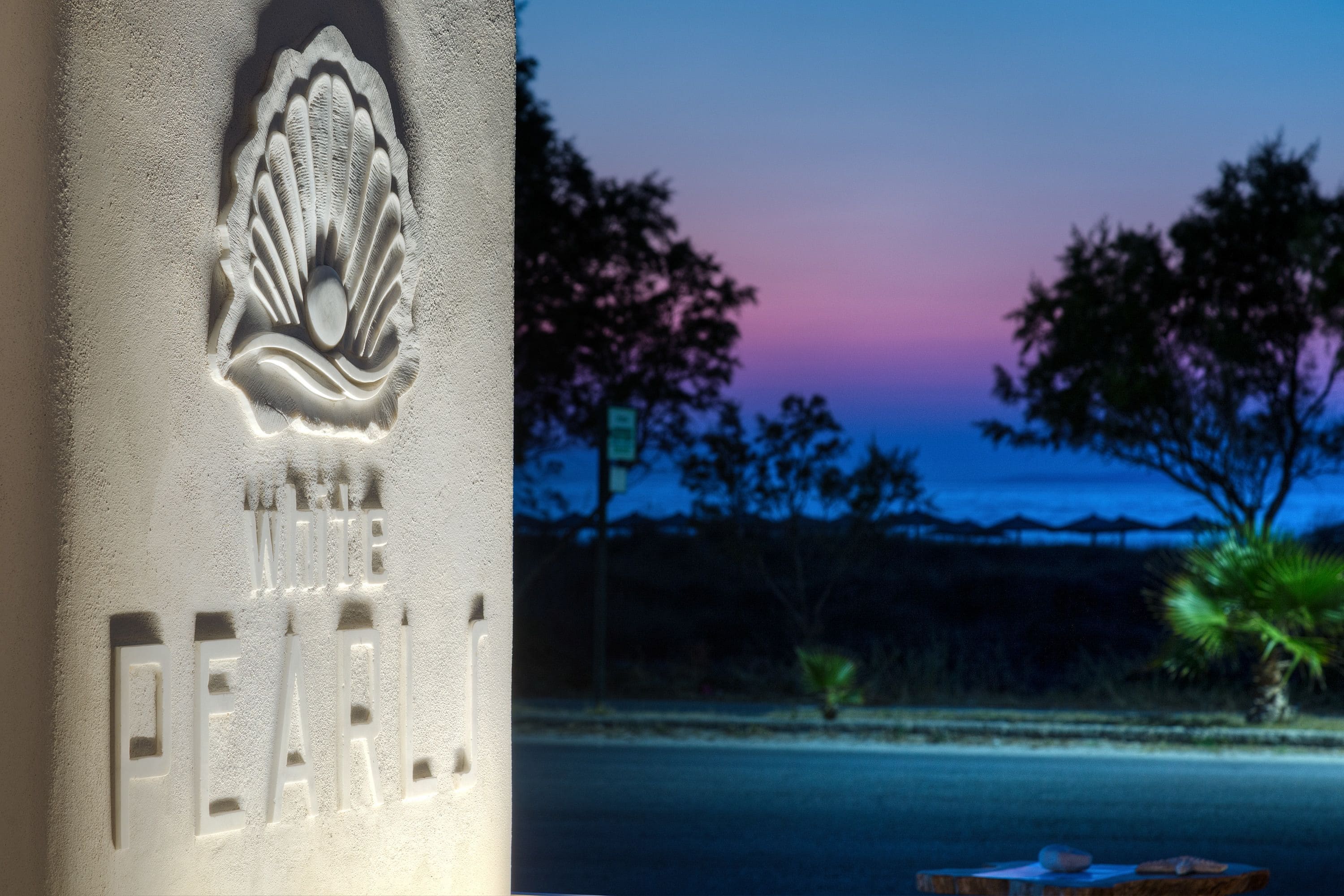 Photo - White Pearls-Adults Only Luxury Suites