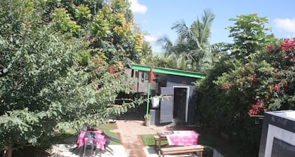 Honeybed Lodge