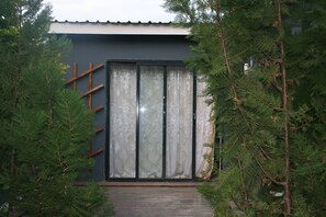 Exterior - Honeybed Lodge (Lusaka)